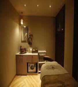 Spa Near Me in Hadapsar